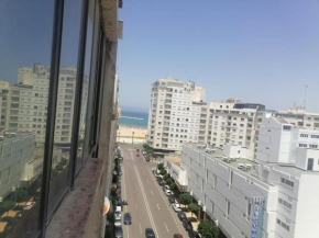 Appartement à coté de la mer en plein centre